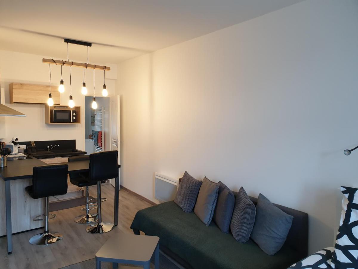 Au 16 Apartment Dijon Luaran gambar